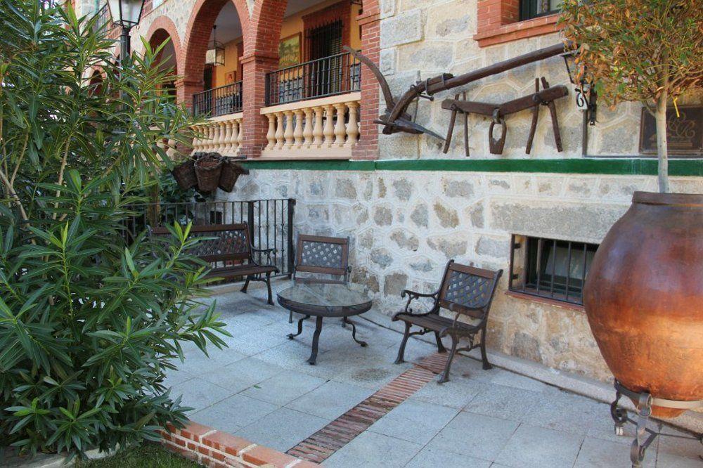 La Posada Real Quinta San Jose Piedralaves Exterior foto